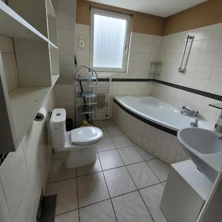Doppelbett - 2 Personen Séjour chez l'habitant Enns